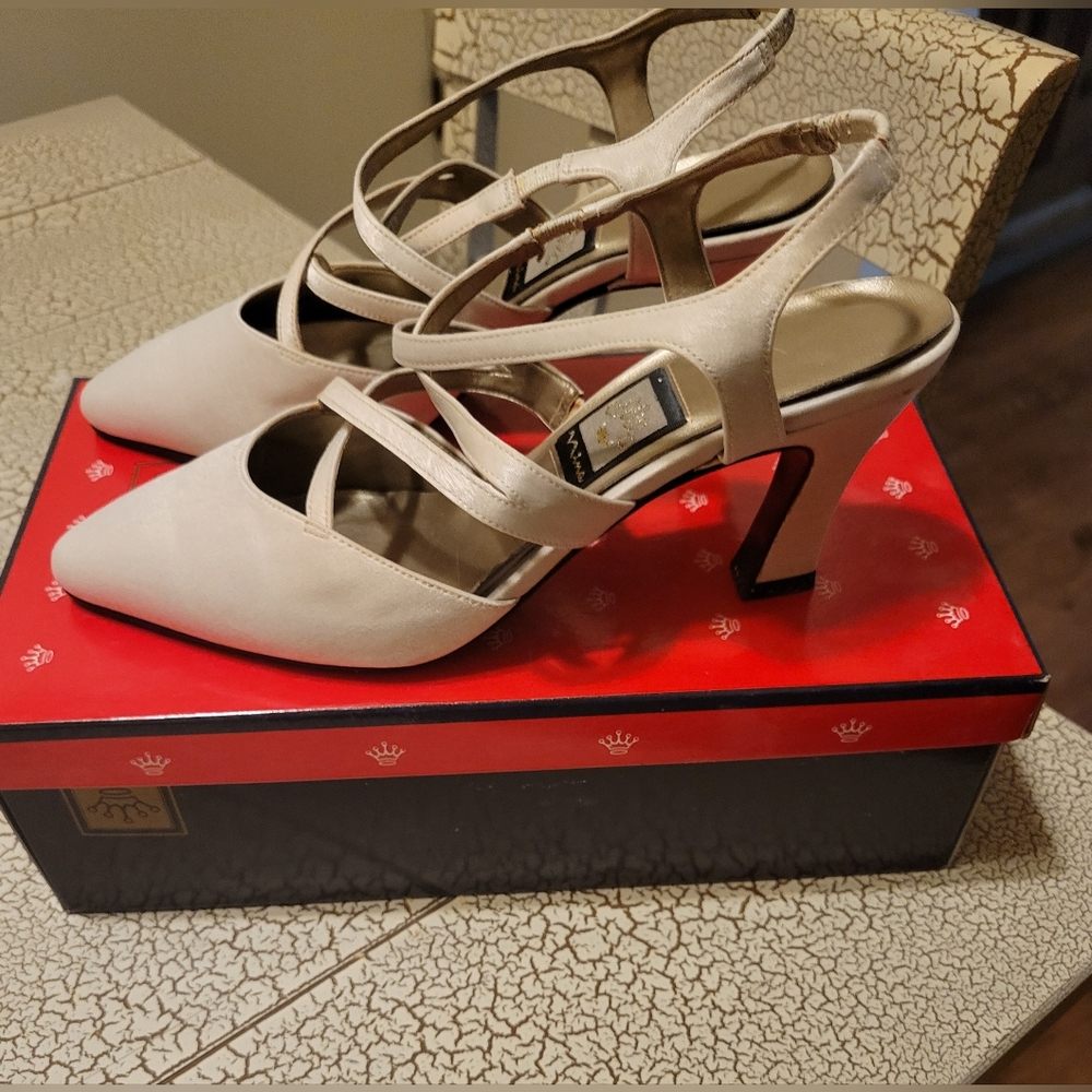 Nina Dress Sling backs